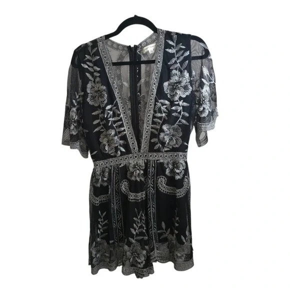 Honey Punch by List Plunge Black Silver Lace Romper M Whimsygoth Vampire  Fairy is available for purchase on au PAY Market - Imported Goods Online  Store Co.Ltd. | au PAY Market -